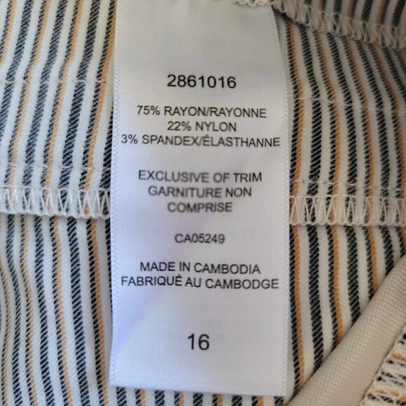 S.C. & CO. BNWT White, black and tan pin stripe dress pants with tummy control - Picture 6 of 6
